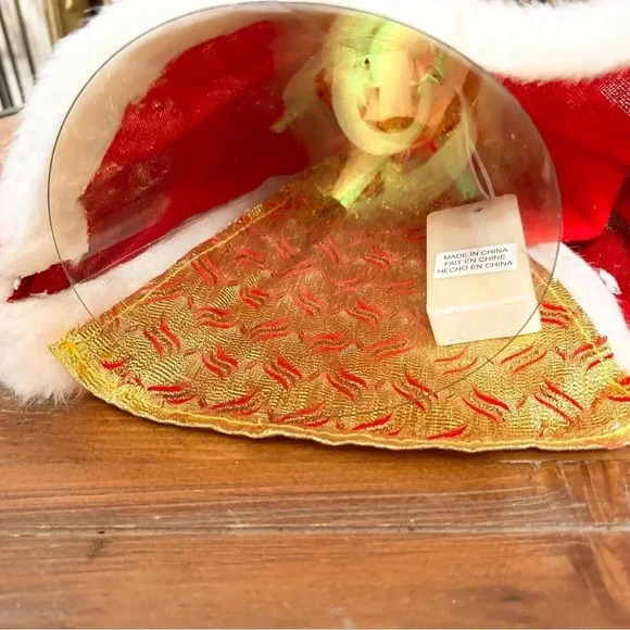 Battery Operated Light Up Santa Christmas Tree Topper Decoration With Lantern - Picture 5 of 13